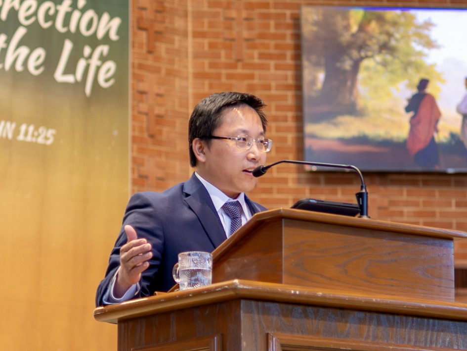 Pastor preaching at Immanuel Community Church